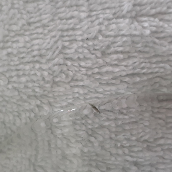 Jeannette depression glass iris & herringbone ruffled bowl. - Picture 5 of 6